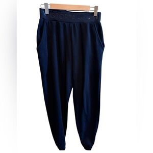 Victoria Sport elastic Waist Women’s Black Sweatpants Elastic Hem Pockets Sz M